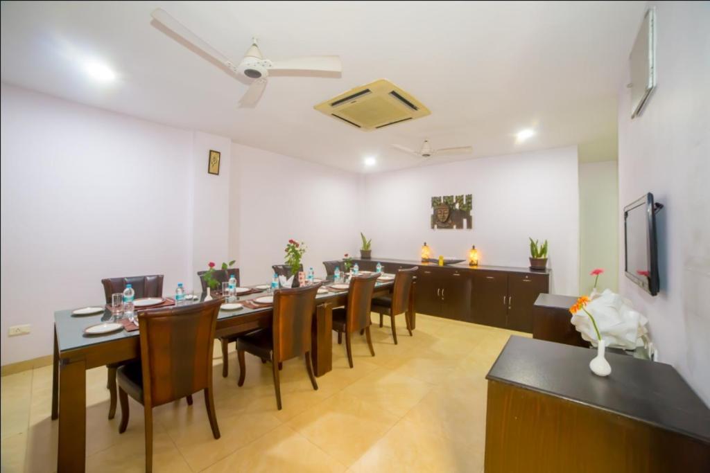 Hill View Begumpet Bed & Breakfast Hyderabad Exterior photo